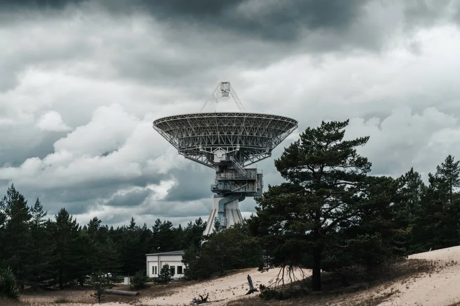 Anthropic Signals Defense AI Push as Infrastructure Security Takes Center Stage