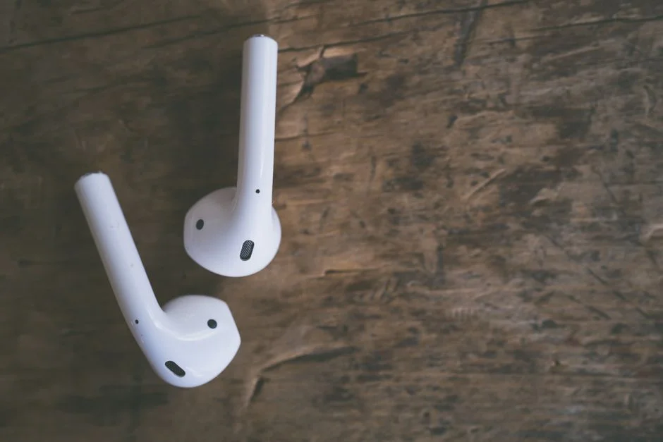 Apple Confirms Camera AirPods — Rivals Are Already Nervous — Environment