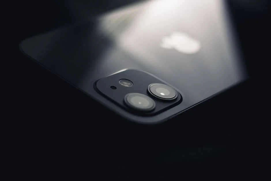 Apple iPhone 18 Pro Reveals Smaller Dynamic Island — and a Higher Price Tag — Business Finance