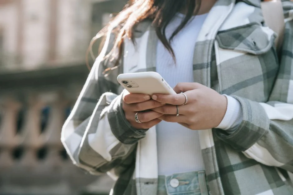 Apple Slams RCS and SMS - What This Means for Mobile Messaging Markets — Technology