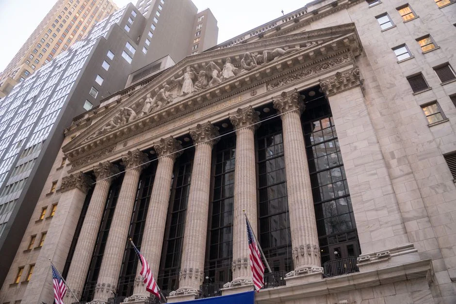 Elon Musk Defies Wall Street — Dual-Class Shares Trigger Investor Revolt