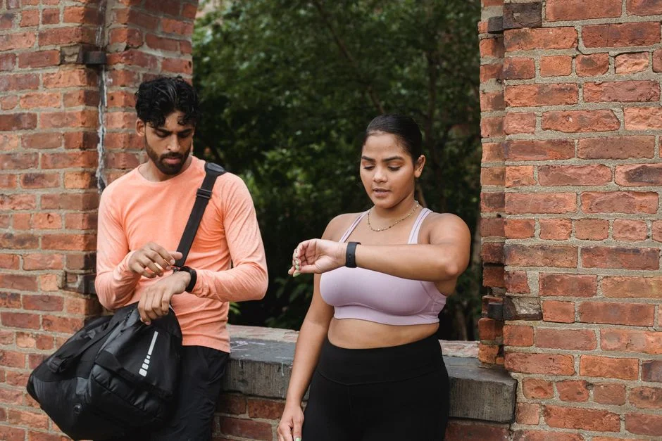 Google Fitbit Faces Historic Challenge as Wearables Spending Hits Record High
