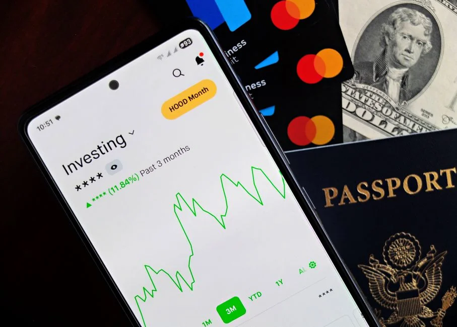 Google Launches Finance App on Android — iPhone Users Must Wait Until 2026 — Politics World