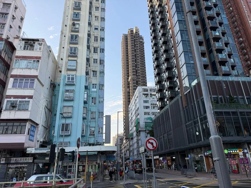 Hong Kong Man, 54, Dies After E-Bike Plunges from Goods Platform — Health Medicine