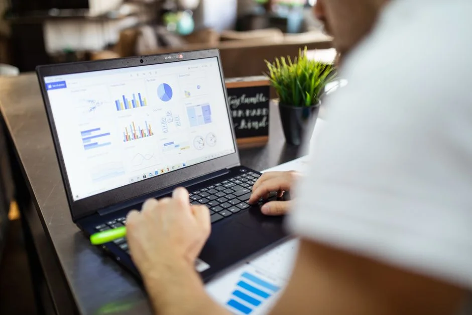 Meta Freezes Employee Tracker After Data Leak Exposes Privacy Risks — Business Finance