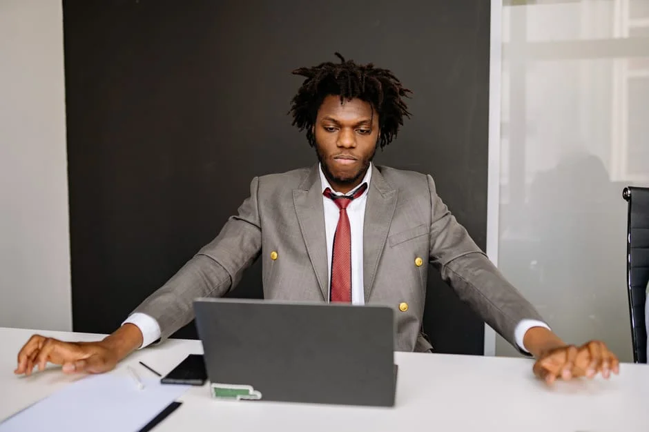 Redditor Applies to 1,500 Job Openings — Internet Demands He 'Go Back Home'