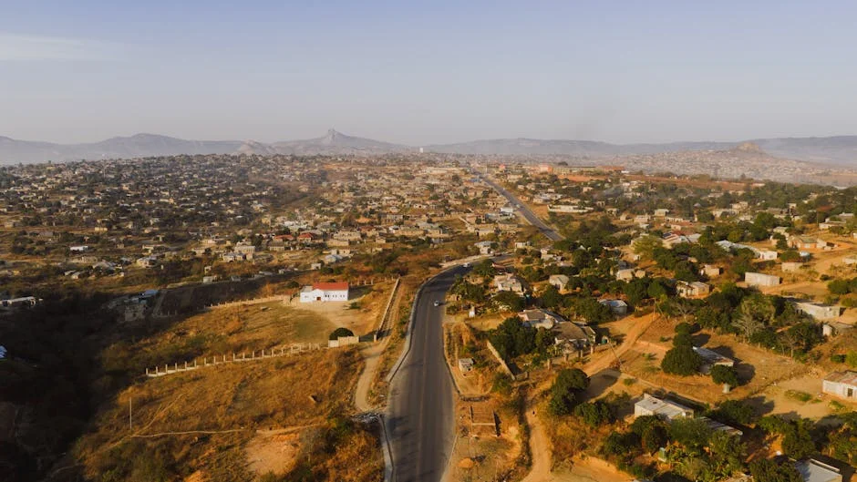 South Africa Poverty Data Reveals 10.8 Million Hungry — Market Risks Mount — Startups