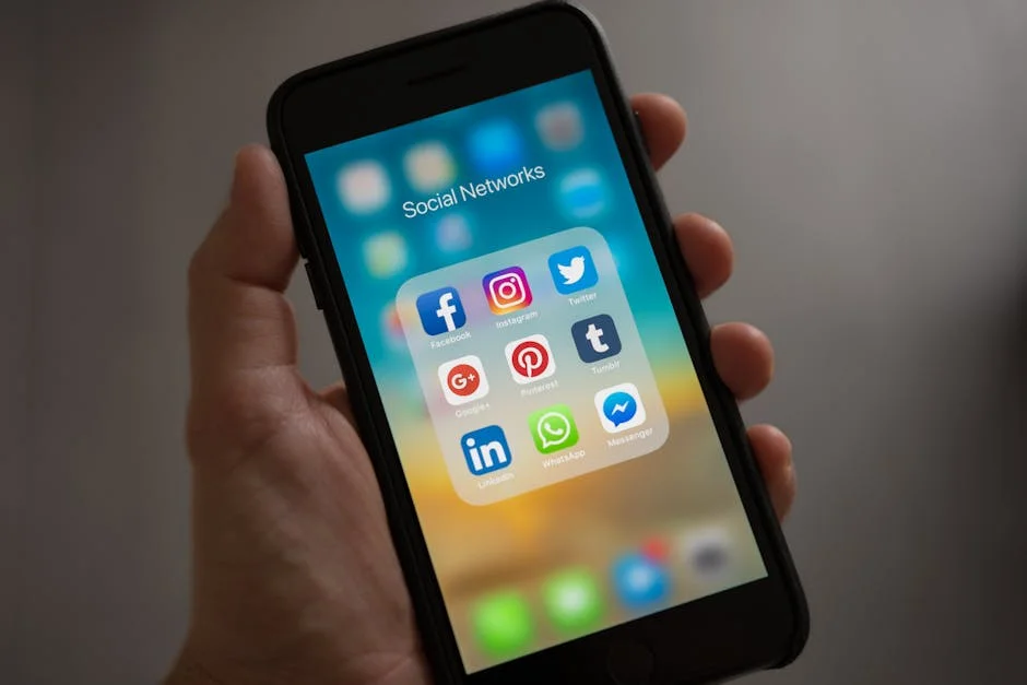 Texas Sues Meta Over WhatsApp Encryption Claims — Stock Reels — Politics World